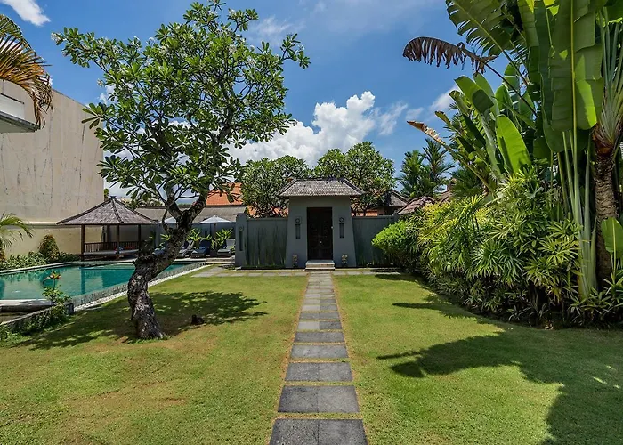 Bali Lotus