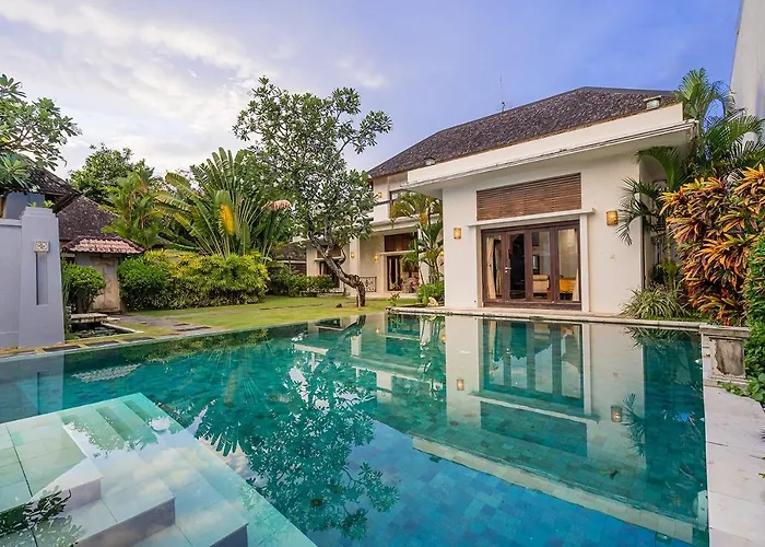 Bali Lotus Seminyak
